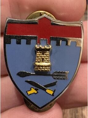 WW2 11th Infantry Regiment Unit Crest D.I. Pin - Lapel Crest Badge Insignia Army